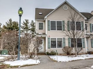 8 Chandler Ct #A, Hudson, NH 03051