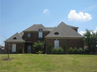 5118 Kings Oasis Way, Bartlett, TN 38135