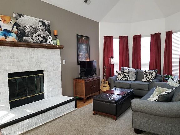 5th image of 104 Camille Ct