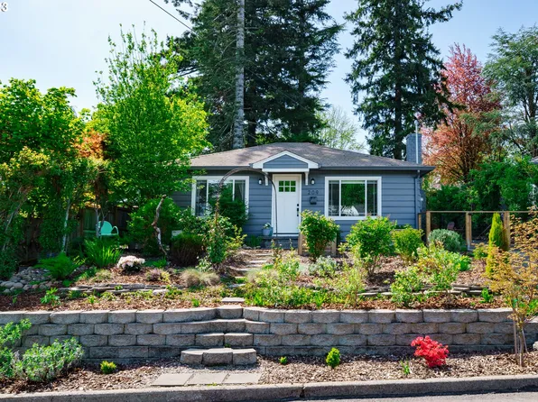 209 NW Norman Ave, Gresham, OR 97030