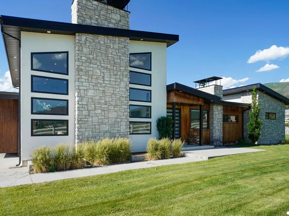 1245 E Draper Ln, Wallsburg, UT 84082