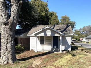 817 Park Ave, Breaux Bridge, LA 70517