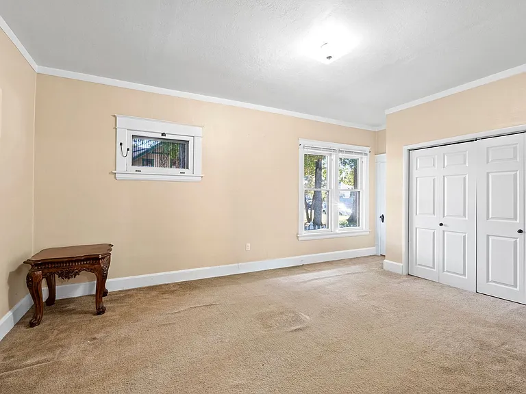 206 W Waverly Pl — Photo 23
