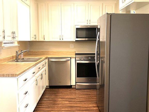 3rd image of 1218 Glendora Dr