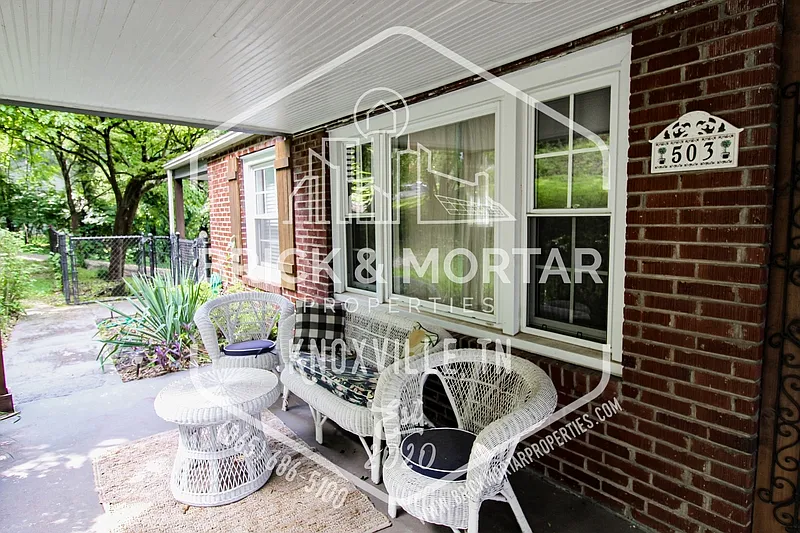 3 bed, 2.0 bath, 2150 sqft, $3,195 — Photo 4