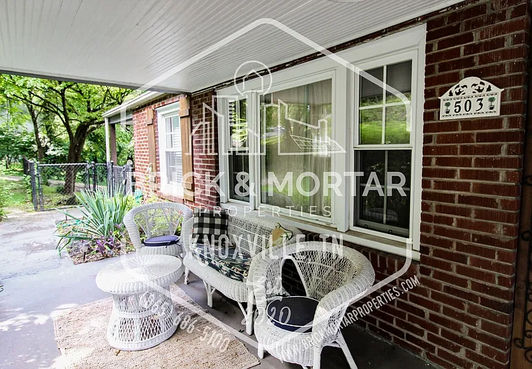 503 Busbee Rd — Photo 4