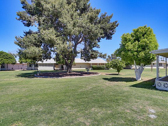 5th image of 10824 W Deanne Cir