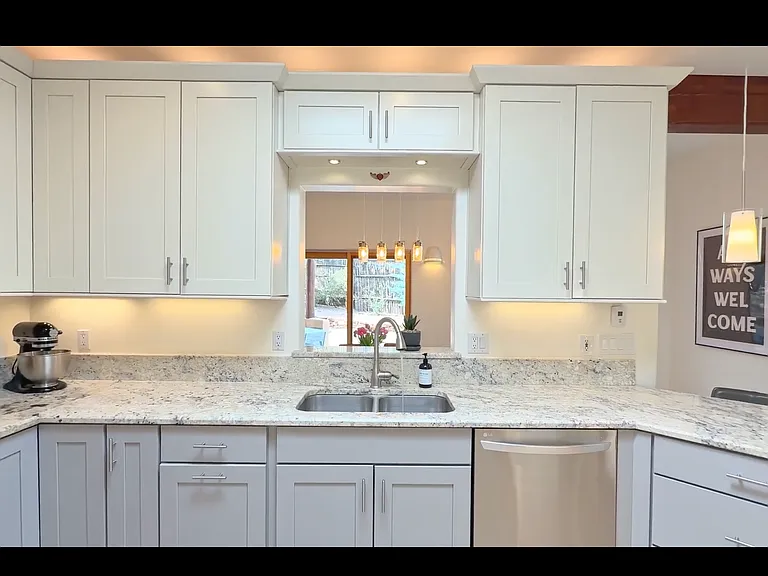 839 Camino Francisca — Photo 10