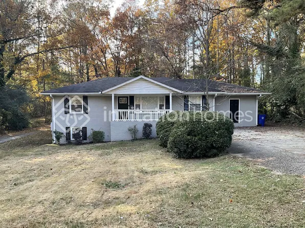 469 Stephenson Rd, Stone Mountain, GA 30087