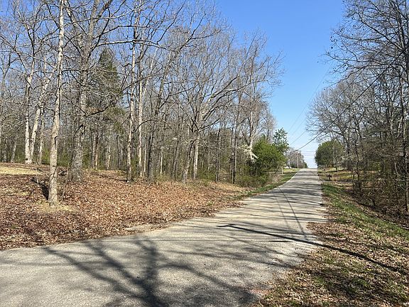 3rd image of 1 Oak Leaf Cir Lot 11