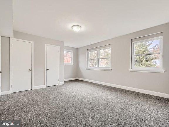 4th image of 3113 Gibbons Ave