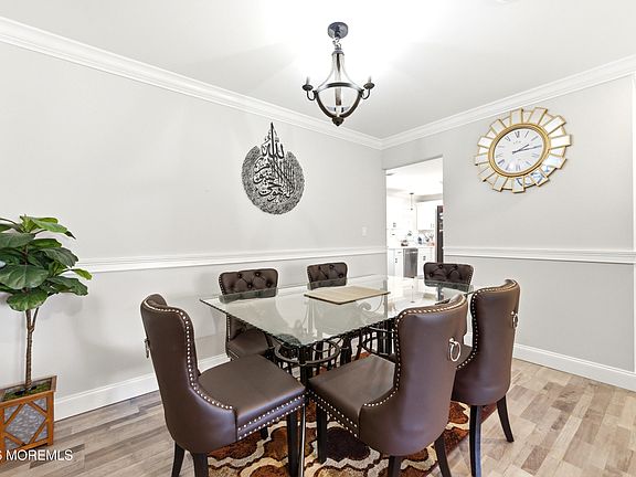4th image of 16B Cambridge Circle
