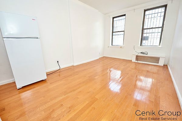 1st image of 147 Elizabeth St #5B1