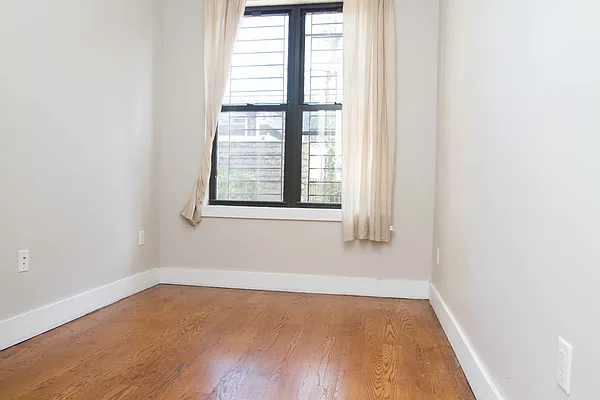 Rented by TheRealEstateCompany.com LLC | media 32