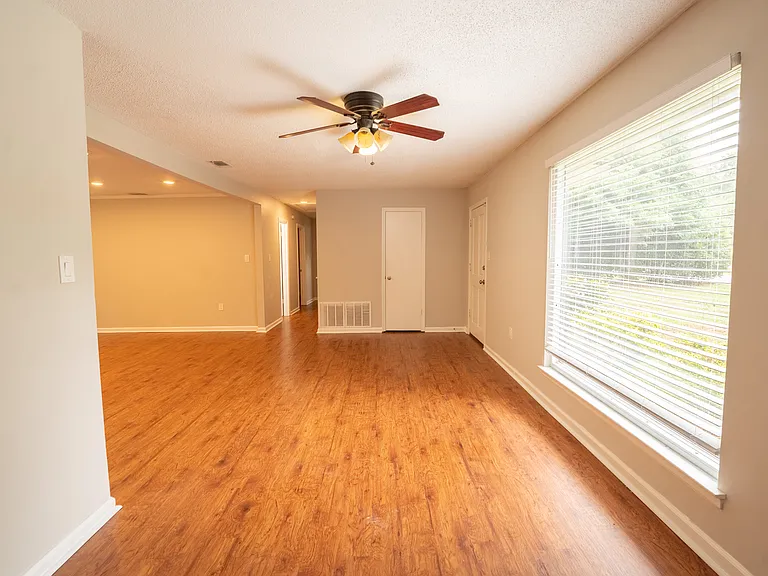 35 Sandpiper Rd — Photo 5