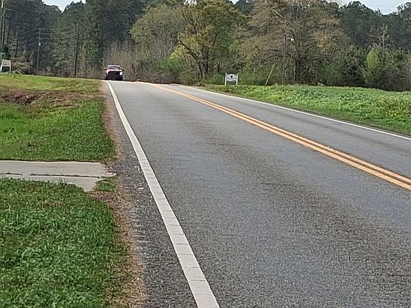 5th image of 3235 High Way