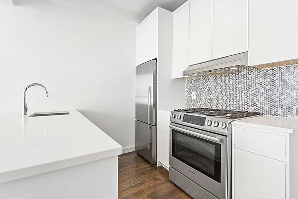 Rented by Compass | media 23