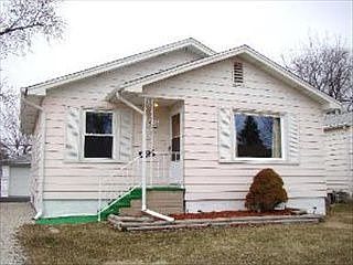 1st image of 1017 N William St