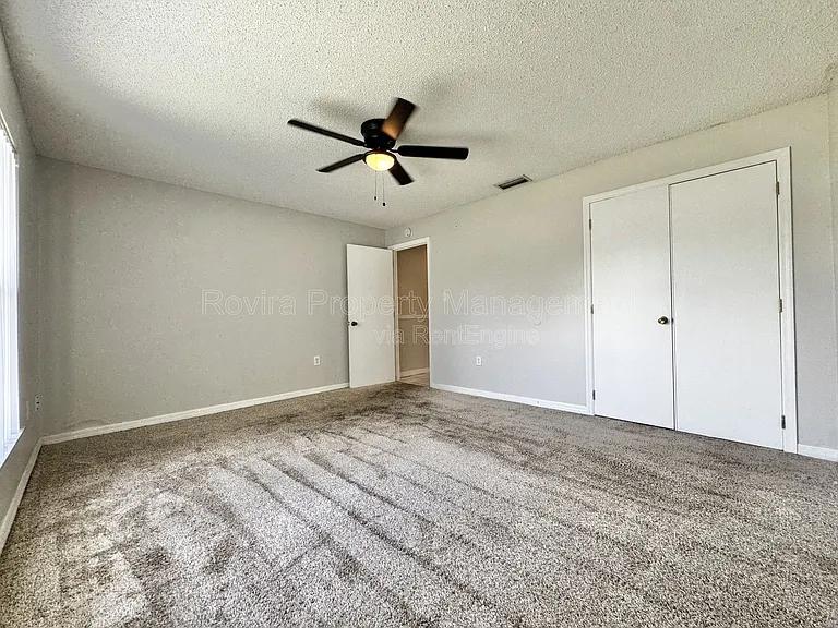 927 Louisiana Ave — Photo 10