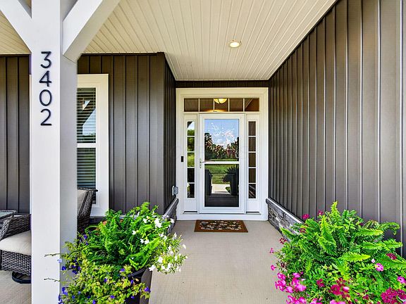 5th image of 3402 Jessica Ln N