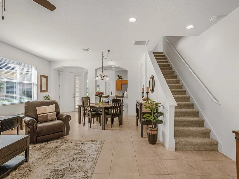 1602 W Spring Meadow Loop — Photo 13