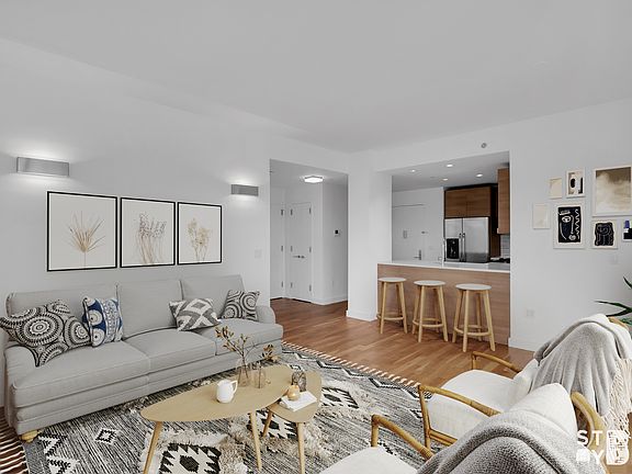 4th image of 333 Greene Ave #5J