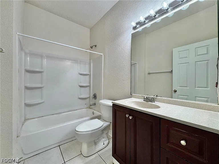 530 Kilgour Ave — Photo 37