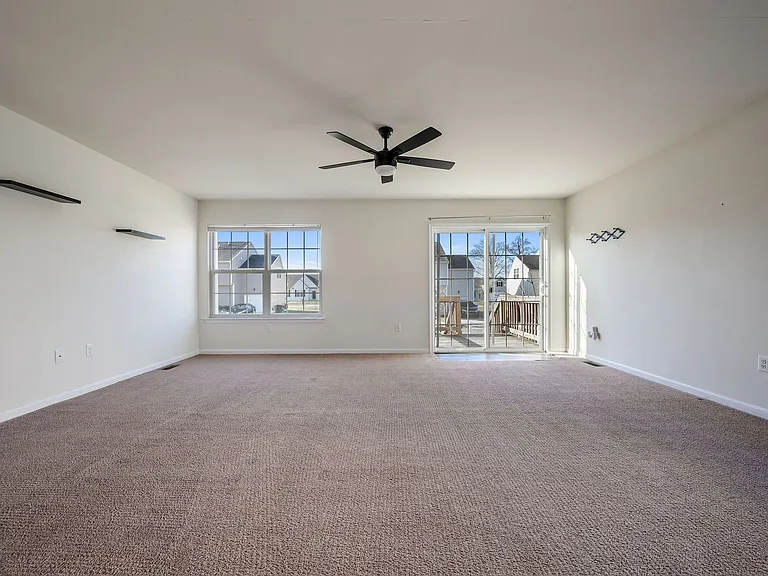 340 Tribbitt St — Photo 4