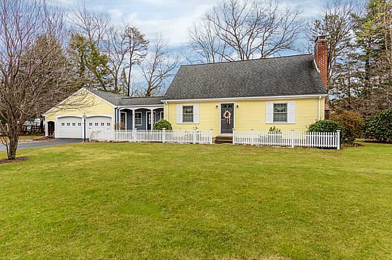 1st image of 43 Rosewood Ln