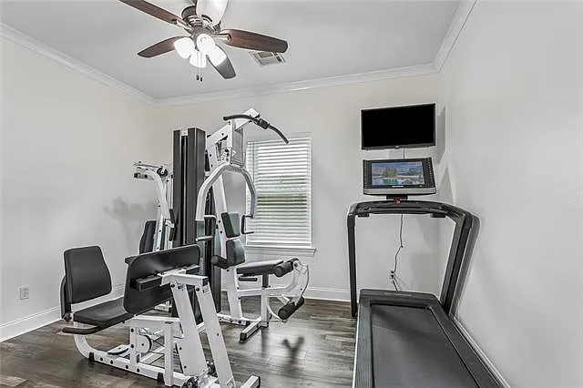 150 Riverbend Dr — Photo 15