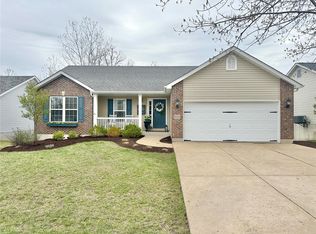 8026 Fox Holw, Barnhart, MO 63012