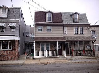 1582 W Market St, Pottsville, PA 17901