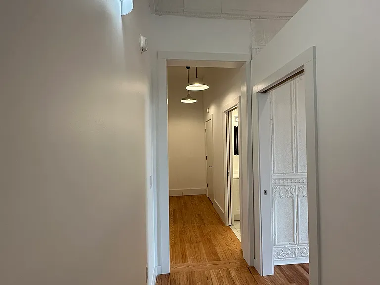 W Washington St — Photo 18