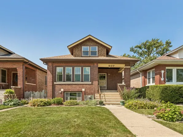 937 N Harvey Ave, Oak Park, IL 60302