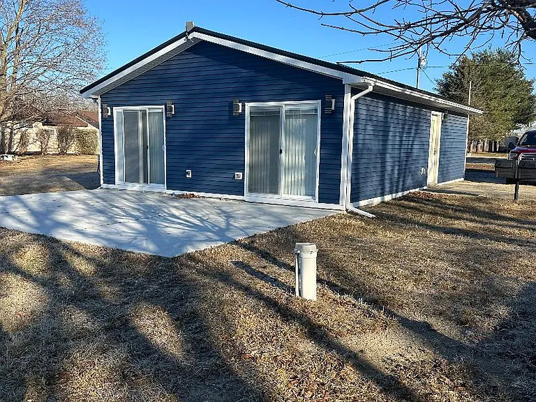 1167 McKimmy Dr — Photo 2