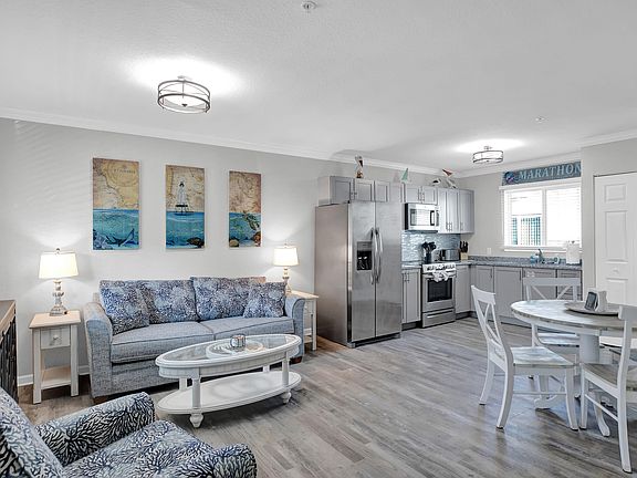 3rd image of 10877 Overseas Hwy APT 41