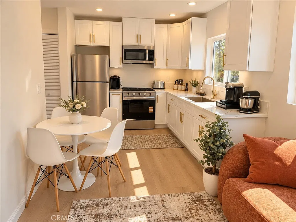 1 bed, 500 sqft, $2,500 — Photo 1