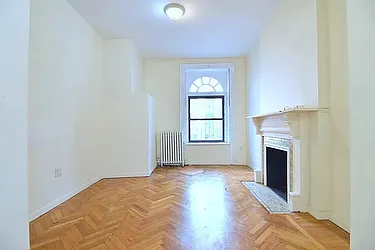 Rented by Manhattan Spaces