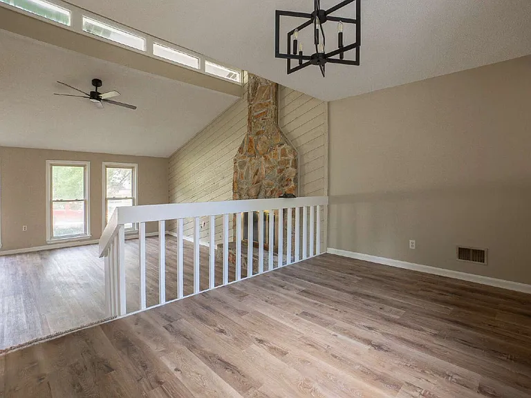 26 Bedford Ct — Photo 14