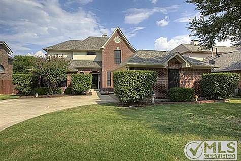 1st image of 2413 Heatherdale Dr