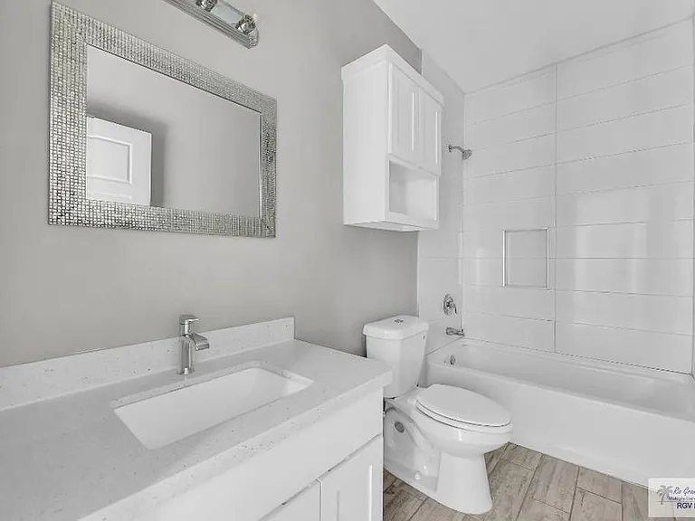 2713 Primrose Ave #A1 — Photo 11