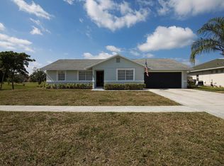 150 Ponce De Leon St, Royal Palm Beach, FL 33411