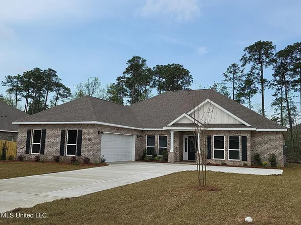 11565 Osage Loop, Ocean Springs, MS 39564