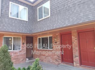 1422 E 16th St, Loveland, CO 80538