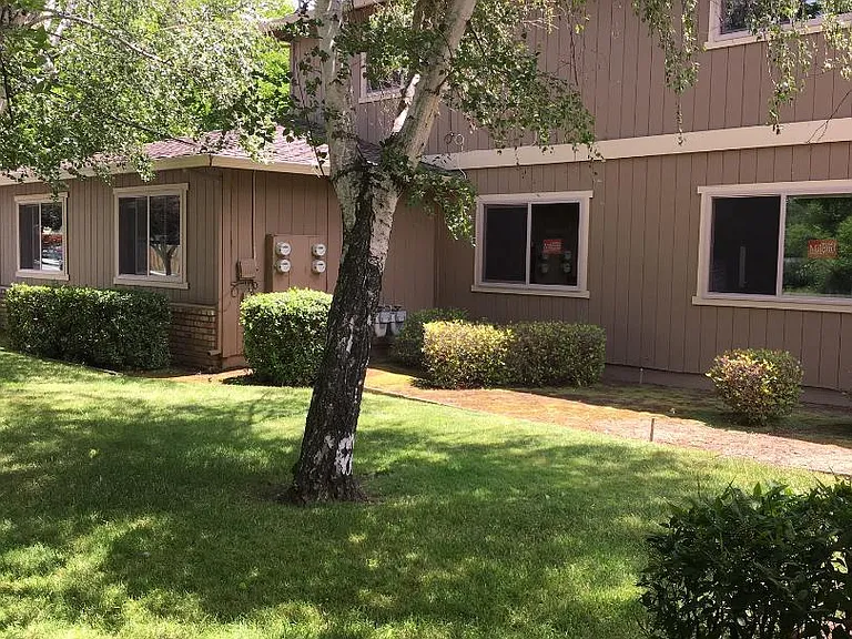 90 E Edmundson Ave — Photo 14