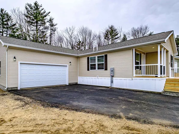 23 Diamondback Drive, Rochester, NH 03868