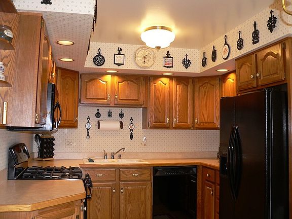 5th image of 1616 Brentwood Ln