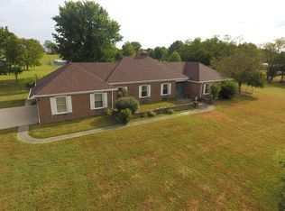 225 Dreyfus Rd, Berea, KY 40403