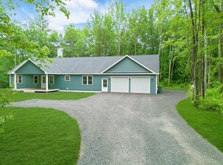 49 Lindsay Way, Sidney, ME 04330