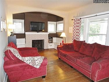 5th image of 1213 Hall Ave